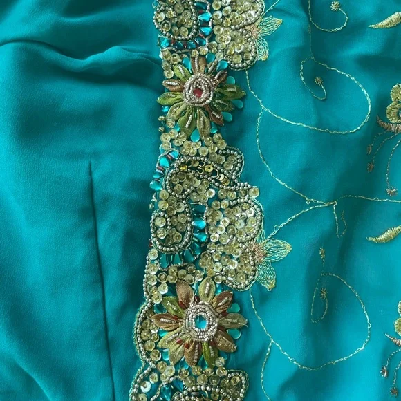 Designer Sona Chaandi sari saree turquoise gold work engagement wedding - Picture 8 of 11